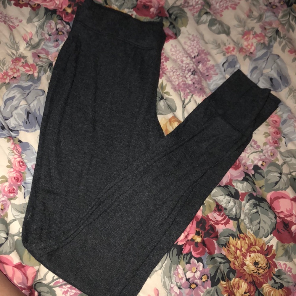 VS Black Knit Leggings